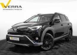 Toyota RAV4 2018 г. (черный)