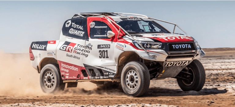 Фернандо Алонсо протестировал гоночный Toyota&nbsp;Hilux победителей ралли-рейда «Дакар-2019»